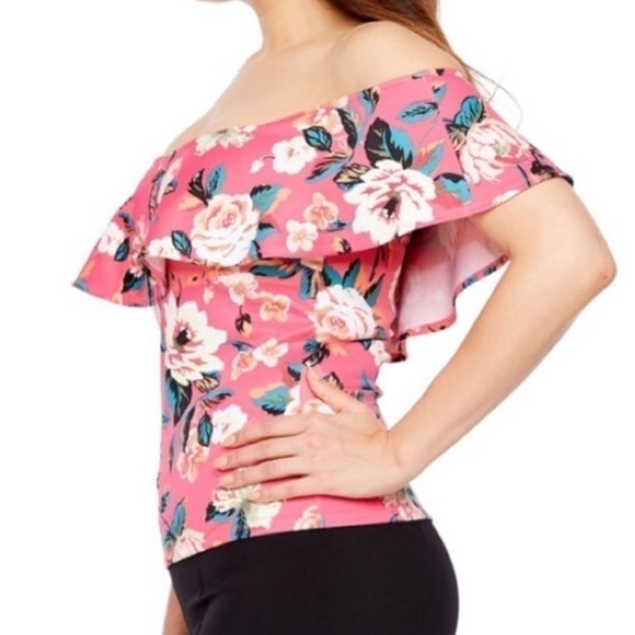 BOLD Elements spring pink floral off-the-shoulder ruffle top - Picture 2 of 6